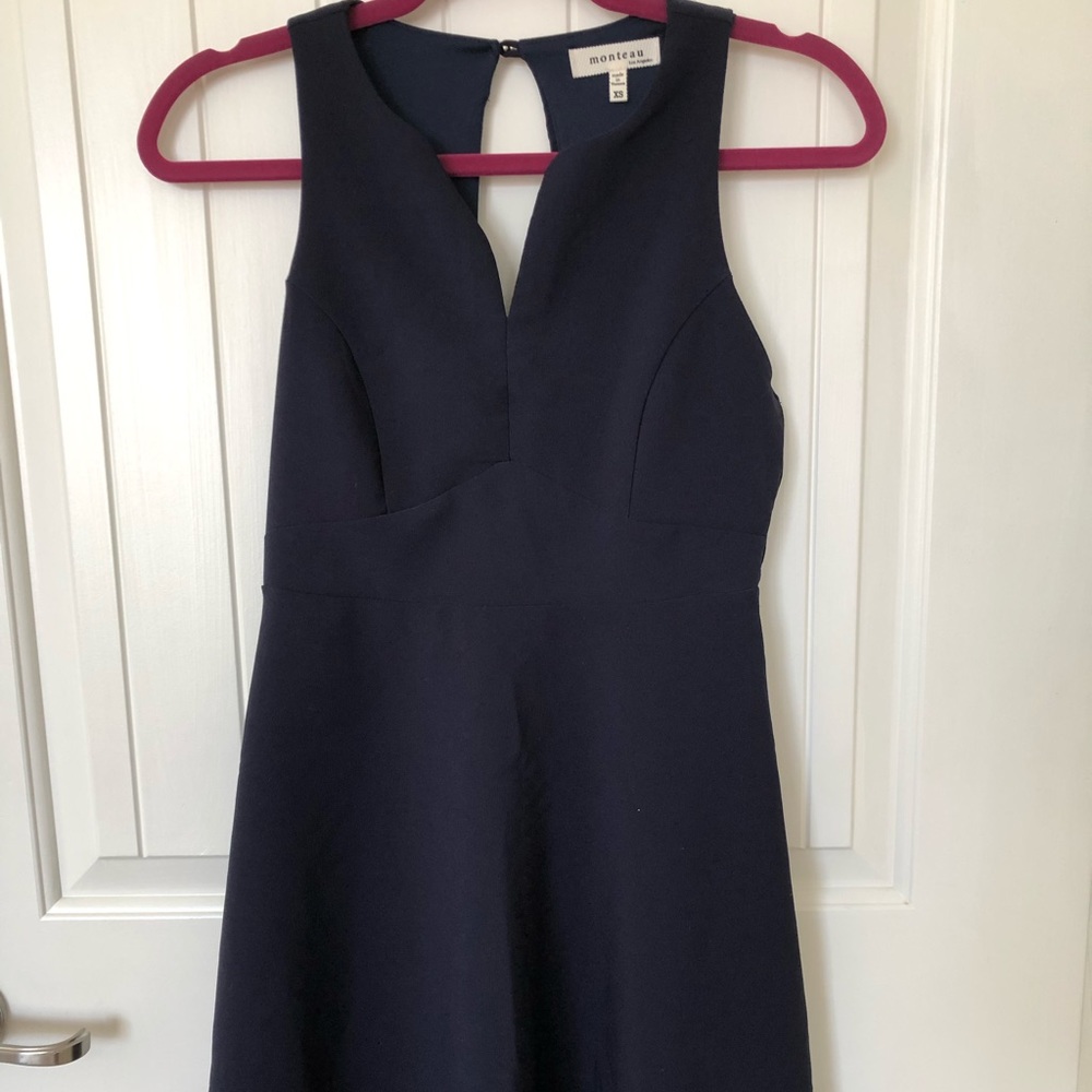 Boutique shop in LA • XS • BOW ON BACK • New without it tags •